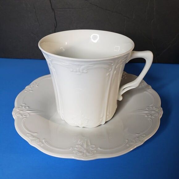 Tirschenreuth Baronesse White Elegant Teacup Saucer Demitasse Made in Germany - Picture 1 of 9